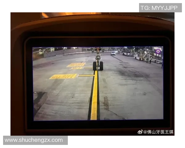 世界杯专用道显著提升交通效率球员大巴顺利抵达赛场无阻碍